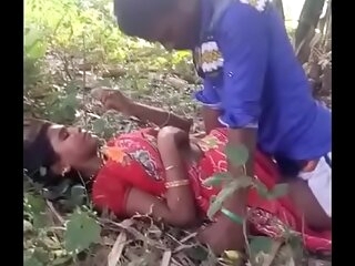 Indian unspecified alfresco sex
